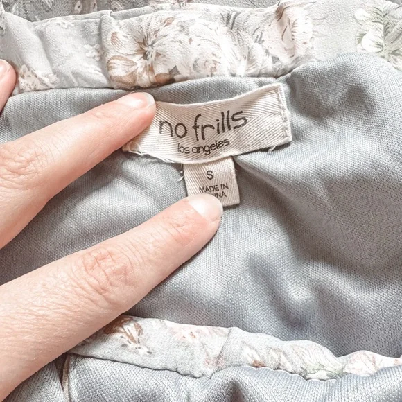 No Frills Floral Tie Back Sheer Skirt Winter Chic Midi dress Light Purple Small - Picture 7 of 9